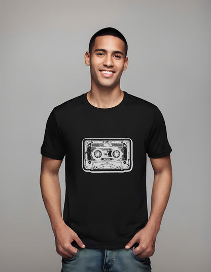 t-shirt - comfortable casual wear - casual - nostalgia enthusiasts